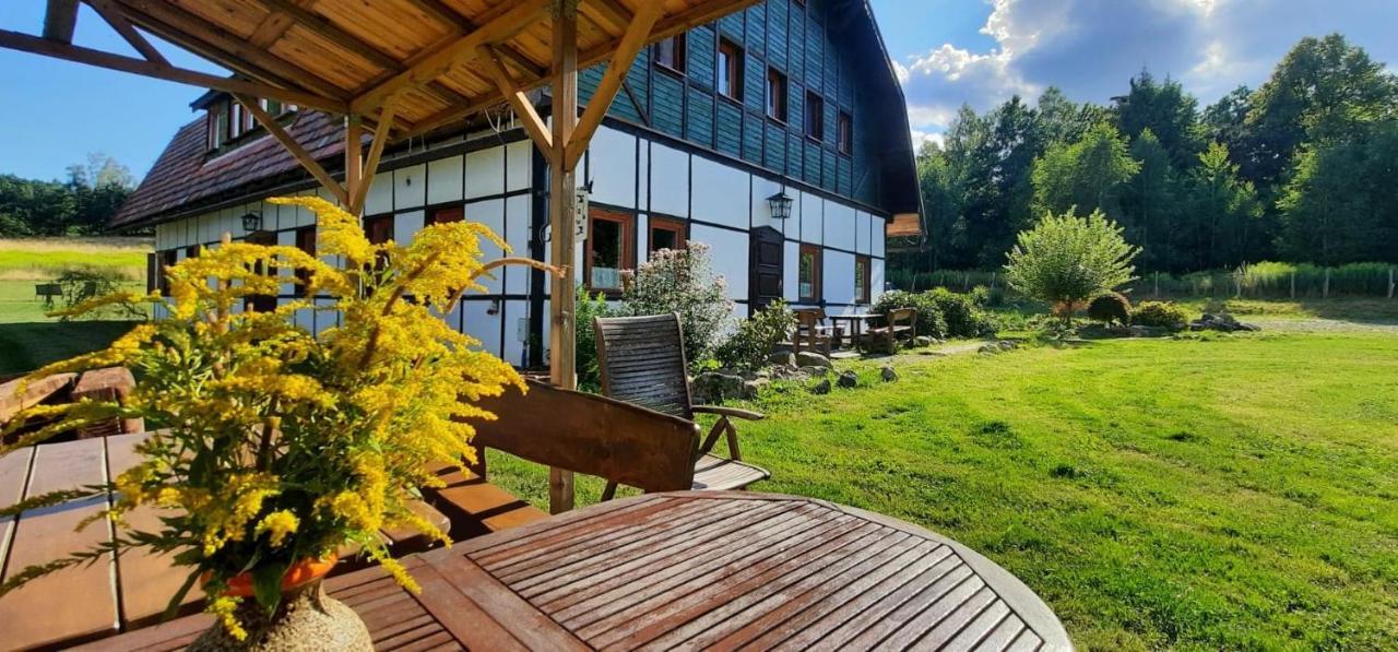 Villa Austeria Staniszow à Jelenia Góra Extérieur photo